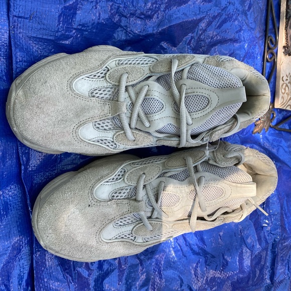 Yeezy 500 - Picture 3 of 3